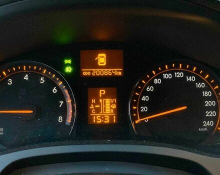 Серый Тойота Авенсис, объемом двигателя 2 л и пробегом 200 тыс. км за 9490 $, фото 13 на Automoto.ua