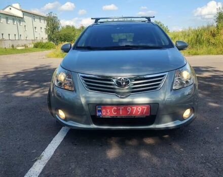 Серый Тойота Авенсис, объемом двигателя 2 л и пробегом 224 тыс. км за 8700 $, фото 2 на Automoto.ua