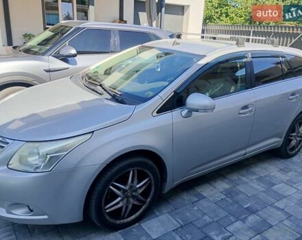 Сірий Тойота Авенсіс, об'ємом двигуна 1.8 л та пробігом 230 тис. км за 9000 $, фото 3 на Automoto.ua