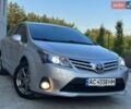 Серый Тойота Авенсис, объемом двигателя 2.2 л и пробегом 247 тыс. км за 8800 $, фото 1 на Automoto.ua