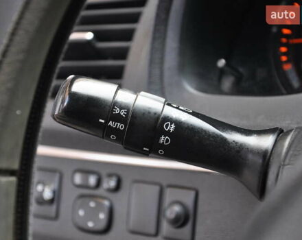 Сірий Тойота Авенсіс, об'ємом двигуна 1.8 л та пробігом 299 тис. км за 6600 $, фото 34 на Automoto.ua