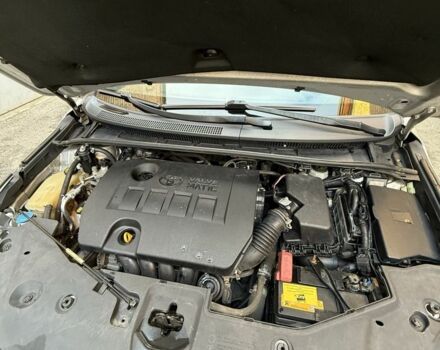 Серый Тойота Авенсис, объемом двигателя 1.8 л и пробегом 230 тыс. км за 8850 $, фото 4 на Automoto.ua