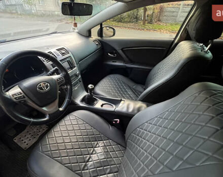 Сірий Тойота Авенсіс, об'ємом двигуна 2 л та пробігом 315 тис. км за 10500 $, фото 6 на Automoto.ua