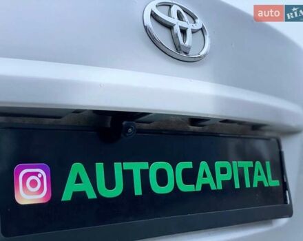 Серый Тойота Авенсис, объемом двигателя 1.99 л и пробегом 200 тыс. км за 9490 $, фото 12 на Automoto.ua