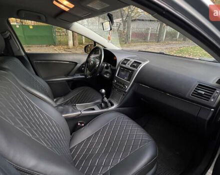 Сірий Тойота Авенсіс, об'ємом двигуна 2 л та пробігом 315 тис. км за 10500 $, фото 8 на Automoto.ua