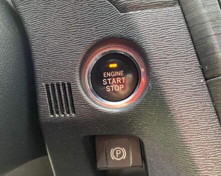 Серый Тойота Авенсис, объемом двигателя 2.2 л и пробегом 335 тыс. км за 9500 $, фото 10 на Automoto.ua