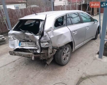 Серый Тойота Авенсис, объемом двигателя 1.8 л и пробегом 240 тыс. км за 4200 $, фото 1 на Automoto.ua