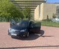 Серый Тойота Авенсис, объемом двигателя 1.8 л и пробегом 270 тыс. км за 10000 $, фото 1 на Automoto.ua