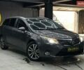 Серый Тойота Авенсис, объемом двигателя 2.23 л и пробегом 328 тыс. км за 10700 $, фото 1 на Automoto.ua