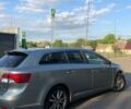 Серый Тойота Авенсис, объемом двигателя 2 л и пробегом 225 тыс. км за 10700 $, фото 1 на Automoto.ua