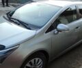 Серый Тойота Авенсис, объемом двигателя 2 л и пробегом 310 тыс. км за 9399 $, фото 1 на Automoto.ua