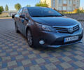 Серый Тойота Авенсис, объемом двигателя 2.2 л и пробегом 264 тыс. км за 10200 $, фото 1 на Automoto.ua