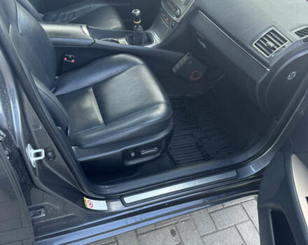 Серый Тойота Авенсис, объемом двигателя 1.99 л и пробегом 248 тыс. км за 12200 $, фото 29 на Automoto.ua