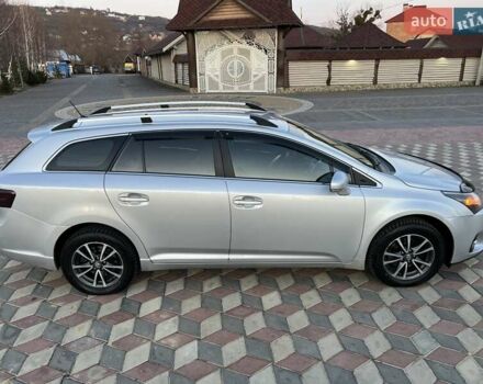 Сірий Тойота Авенсіс, об'ємом двигуна 2 л та пробігом 379 тис. км за 7850 $, фото 25 на Automoto.ua