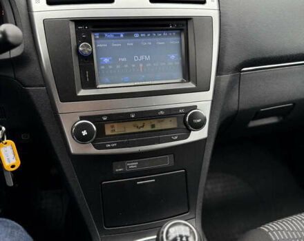 Серый Тойота Авенсис, объемом двигателя 2 л и пробегом 243 тыс. км за 8450 $, фото 10 на Automoto.ua