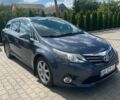 Серый Тойота Авенсис, объемом двигателя 2 л и пробегом 316 тыс. км за 9000 $, фото 1 на Automoto.ua