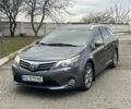 Сірий Тойота Авенсіс, об'ємом двигуна 2.2 л та пробігом 230 тис. км за 8400 $, фото 2 на Automoto.ua