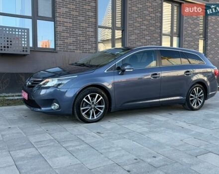 Серый Тойота Авенсис, объемом двигателя 2 л и пробегом 275 тыс. км за 10800 $, фото 11 на Automoto.ua