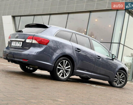 Серый Тойота Авенсис, объемом двигателя 2 л и пробегом 275 тыс. км за 11700 $, фото 11 на Automoto.ua