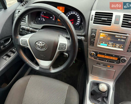 Серый Тойота Авенсис, объемом двигателя 2 л и пробегом 275 тыс. км за 11700 $, фото 34 на Automoto.ua