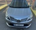 Серый Тойота Авенсис, объемом двигателя 2.2 л и пробегом 244 тыс. км за 9700 $, фото 1 на Automoto.ua