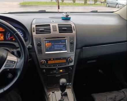 Сірий Тойота Авенсіс, об'ємом двигуна 2.23 л та пробігом 256 тис. км за 10800 $, фото 5 на Automoto.ua