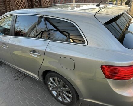 Серый Тойота Авенсис, объемом двигателя 2.2 л и пробегом 244 тыс. км за 9700 $, фото 21 на Automoto.ua