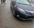 Серый Тойота Авенсис, объемом двигателя 2.23 л и пробегом 250 тыс. км за 11000 $, фото 1 на Automoto.ua