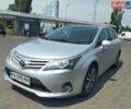 Сірий Тойота Авенсіс, об'ємом двигуна 2 л та пробігом 268 тис. км за 10600 $, фото 1 на Automoto.ua