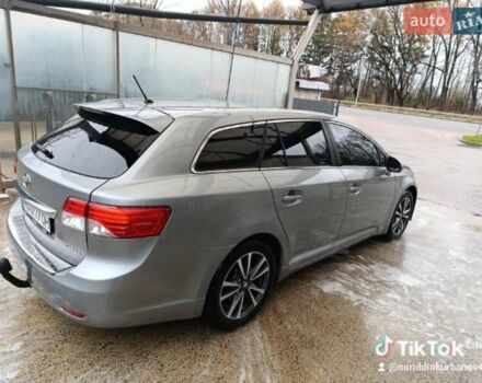 Сірий Тойота Авенсіс, об'ємом двигуна 2.23 л та пробігом 256 тис. км за 10800 $, фото 6 на Automoto.ua