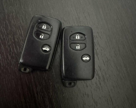 Серый Тойота Авенсис, объемом двигателя 2.23 л и пробегом 357 тыс. км за 10700 $, фото 23 на Automoto.ua