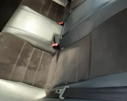 Серый Тойота Авенсис, объемом двигателя 2.2 л и пробегом 244 тыс. км за 9700 $, фото 2 на Automoto.ua