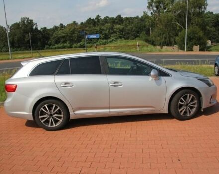 Серый Тойота Авенсис, объемом двигателя 0 л и пробегом 295 тыс. км за 8300 $, фото 9 на Automoto.ua