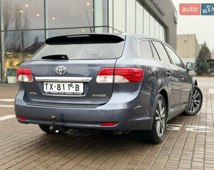 Серый Тойота Авенсис, объемом двигателя 2 л и пробегом 275 тыс. км за 11700 $, фото 17 на Automoto.ua