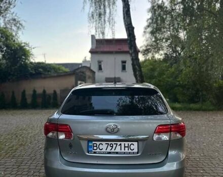 Серый Тойота Авенсис, объемом двигателя 2.2 л и пробегом 175 тыс. км за 12000 $, фото 6 на Automoto.ua