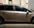 Серый Тойота Авенсис, объемом двигателя 2.2 л и пробегом 225 тыс. км за 12200 $, фото 1 на Automoto.ua