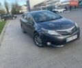 Сірий Тойота Авенсіс, об'ємом двигуна 2 л та пробігом 370 тис. км за 9300 $, фото 1 на Automoto.ua