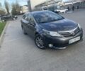 Серый Тойота Авенсис, объемом двигателя 2 л и пробегом 364 тыс. км за 9300 $, фото 1 на Automoto.ua