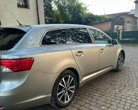 Серый Тойота Авенсис, объемом двигателя 2.2 л и пробегом 175 тыс. км за 12000 $, фото 3 на Automoto.ua