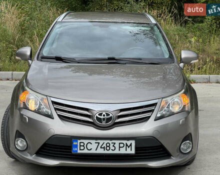 Сірий Тойота Авенсіс, об'ємом двигуна 2 л та пробігом 202 тис. км за 10600 $, фото 8 на Automoto.ua