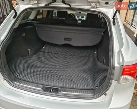 Сірий Тойота Авенсіс, об'ємом двигуна 2.2 л та пробігом 216 тис. км за 9900 $, фото 11 на Automoto.ua