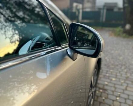 Серый Тойота Авенсис, объемом двигателя 2.2 л и пробегом 175 тыс. км за 12000 $, фото 9 на Automoto.ua