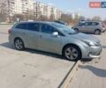 Серый Тойота Авенсис, объемом двигателя 2.2 л и пробегом 202 тыс. км за 9400 $, фото 1 на Automoto.ua
