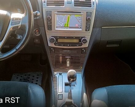 Серый Тойота Авенсис, объемом двигателя 2.2 л и пробегом 225 тыс. км за 12200 $, фото 9 на Automoto.ua