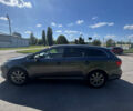 Серый Тойота Авенсис, объемом двигателя 2 л и пробегом 326 тыс. км за 11500 $, фото 3 на Automoto.ua