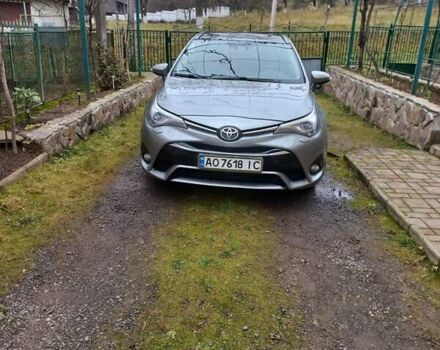 Сірий Тойота Авенсіс, об'ємом двигуна 2 л та пробігом 313 тис. км за 13200 $, фото 1 на Automoto.ua