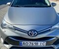 Серый Тойота Авенсис, объемом двигателя 2 л и пробегом 325 тыс. км за 12800 $, фото 1 на Automoto.ua