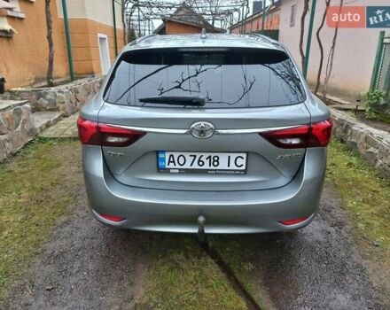 Сірий Тойота Авенсіс, об'ємом двигуна 2 л та пробігом 313 тис. км за 13200 $, фото 9 на Automoto.ua