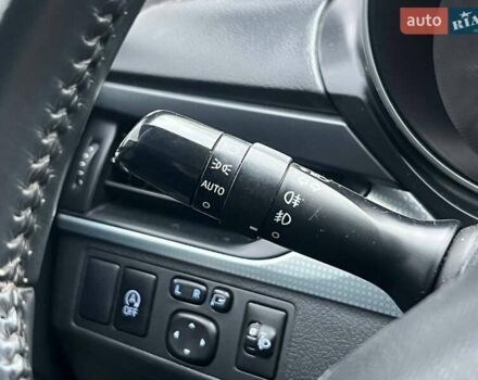 Серый Тойота Авенсис, объемом двигателя 2 л и пробегом 274 тыс. км за 12990 $, фото 15 на Automoto.ua