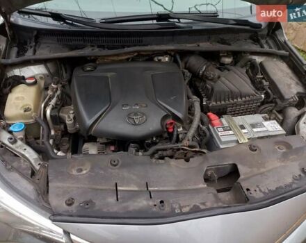 Сірий Тойота Авенсіс, об'ємом двигуна 2 л та пробігом 313 тис. км за 13200 $, фото 27 на Automoto.ua